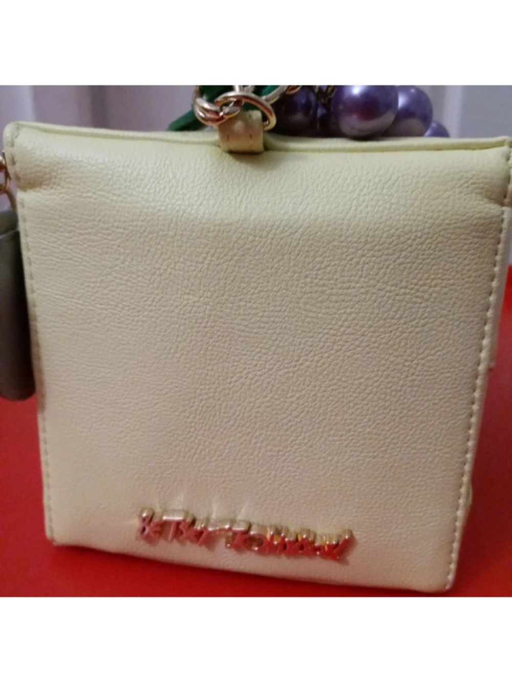 Super rare betsey Johnson cheese clutch wristlet purse “in queso emergency” - Picture 5 of 15